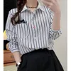 Blouses pour femmes Spring Coton Chemise broderie à rayures Femmes Femmes Lapel Long Sweet Tops Girl Volyme Loose 2024 AUTUN T44618QC