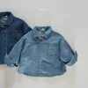 Automne Baby Long Marive Denim Veste Boys Boys Pocket Reppel Coat Enfants Casual Coat Vintage Baby Denim Tops Vêtements 240423