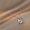 Naszyjniki wisiorek moda składana magnetyczna naszyjnik serca dla kobiet uroczy 4 sercowe naszyjnik koniczyny kobiecy biżuteria prezent Y240420