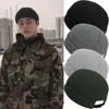 Cappelli di lana a maglia di lana di beanie/cranio per uomo Rolling bordo con bordo con cabina melone spessa melone autunno inverno solido padrone di casa calda casual hip hop beanie hat d240429