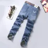 Causal Men Jeans New Fashion Mens Stylist Black Blue Skinny Ripped détruit Stretch Slim Fit Hip Hop Pantalon Top Quality B1