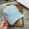 Kapelusz designerski czapki baseballowe czapki dla mężczyzn haft haft casquette luksus Lets Summer Sport Hat Hat Ciemnoniebieski czarny biały luksusowe czapki Designerowie Kobiety przyczynowe HG151