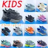 Hoka Clifton 9 Chaussures pour enfants Toddler Sneakers Trainers One One Girls Boys Children Running Shoe Designer Youth Runner Breathable Black White Orange