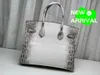 Bolsa de totes 10a crocodilo artesanal de couro genuíno Nilo importado Skin Himalaia Bola feminina branca com sacola de platina de trava 30cm de luxo wn-t1yb