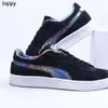 Nieuwe 24SS Mens Designer Suedes Xlargesy Black Graffiti hardloopschoenen Damesmodemerk schoenen Paren Outdoor Casual Sneakers Mens schoenen