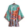 Boho Queens Femmes Floral Print Bat Sleeve Beach Bohemian Kimono Robes Ladies V Colon Rayon Coton Robe courte Kimono240416