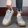 Scarpe casual Sneaker leggero maschili versatili sport traspiranti allacciati comodi piatti topi rotondi zapatillas hombre