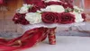 2016年の安い結婚式のブーケピンクレッドホワイトバーグンディブライダルブライドメイドフラワー人工花ローズブーケ花嫁ブックDe noiva7942081