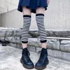 Женские носки зимнее падение теплые длинные ботинки Японский харадзюку черный белый белый полосатый