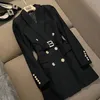 Neue Sommer Trench Coat Frauen Designer -Anzug Kleid Französisch Klassische Slim Top Coat Feste Farbbüroknöpfe