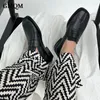 Dress Shoes GMQM Brand Fashion Women's 2024 Loafers Slip-on Patent PU Split Toe Flip Flops Flops British Style Office Lady