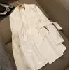 New Summer Trench Coat Women Women Designer Dress French Classic Slim Top Casat Solid Color Office Buttons