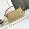 Lock Designer handheld Bag Tassen Crossbody Vlogoo Rock Single Stud Valentyno Buckle Fashion Dames Schouder 2024 Onderarm kleine lychee lederen klinknagel 9c79