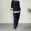 Pantalon de deux pièces pour femmes Top costume décontracté ol de banlieue élégant avec cou rond Contrassement de manches de trois quarts pour un