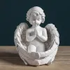 Dekoracje Northeuins Angel Girl Candle Holder Figurine Nordic Fairy Candlestand Garden Nowoczesna statua żywica Wewnętrzna dekoracja półka do domu