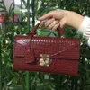 Shoulder Bags Brand Designer Crocodile Handbag Women Fashio Tote Bag Elegant Purse With Pendant Decoration