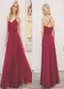 Burgundowe szyfonowe sukienki druhna 2018 A Linia Pełna długość Maid of Honor Dress Criss Cross Spaghetti Pasps Party Bridal Gonws5144220