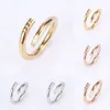 Hot Love Rings Dames Band Ring Jewelry Titanium Steel Single Nail European en American Fashion Street Casual paar Classic Gold Sier Rose Optionele size5-10