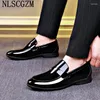 Chaussures habillées MODE Italiano Locs pour hommes le bureau Oxfords Formal Business Cost Patent Le cuir Slip on