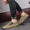 Scarpe casual Sneaker leggero maschili versatili sport traspiranti allacciati comodi piatti topi rotondi zapatillas hombre