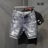 Summer Mens Korean Fashion Hole Bands Balts de denim Breas Blue Blue Cargo Jeans Shorts pour hommes 240428