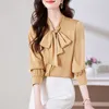 Blouses pour femmes 2024 Automne Shirt White Femme Vêtements V Vêtements Fashion Bow Ladies Tops Elegant and Youth Ribbon Shirts Blouse