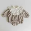 Rompers 2023 AUTUMNE ONE PIÈCE Col de dentelle Baby Girls Waffle Vêtements Bodys à manches longues H240429