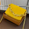 10A Modedesigner Leder Mini Coussin -Tasche Schwarzer echtes Kettenbeutel gelbes Kalb geprägte Kupplung Shouler Frauen Geldbeutel Luxus Crossbody PGCG