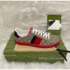 Projektanci Tennis 1977 Sneakers Luksusowe płótno pszczoły butów beżowy niebieski umyty jacquard dżins but as guma haftowany vintage casual sneaker