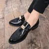 Chaussures habillées 2024 Arriva Men Office Busined Business Casual Business Pointed Formal Mens Rubber Sole Party Man