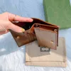 Luxury äkta läderplånböcker Designerkortshållare Menskvinnor Small Coin Purses Interior Cardholder Wallet Key Passport Holder Square Cover Key Pouch Keychain