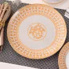 Servis uppsättningar europeisk stil modern färska älskare keramiska västerländska platta ben porslin biff dekoration tabell cup och set 0429