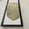 CRAVAT 2024 MENME TIE مصمم حريري حريري جاكارد منسوج مصنوع يدويًا مجموعة متنوعة من الأنماط الزفاف غير الرسمية والأعمال