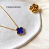 Designer Luxury Necklace VanCllf Four Leaf Grass Womens V Gold Thicked 18k Rose Full Diamond Blue Agate Pendant Fashion Handicraft Gift