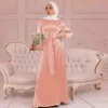 Vrouwen moslim satijnen jurk zachte elegante vaste lange jurk losse taille veter casual elegante feestjurk hijabs voor meisjes s-2xl 240415