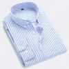 Merk mannen shirt mannelijke shirts gestreepte heren casual lange mouw zakelijke formele plaid camisa social 240412