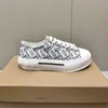 Sneakers a basso contenuto di tela di lussuoso designer per donne - comode scarpe da tennis di cotone in stile retrò