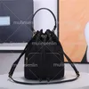 nylonowe torebki designerskie torebki dla kobiet mody na ramię czarny czerwony różowy złoty klasyczny podniszczanie torebki luksusowe torby hobo torba crossbody