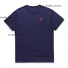 Jugar camisetas Commes 2024 Fashion Mens Play T Shirt Garcons Designer Commes Play T Shirt Shirts Polo Commes Red Commes Heart Casual Womens Des Badge Graphic Tee 113 651