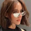 Shauna Luxury Crystal Femmes Cat Eye Lunettes de soleil tendance Men Metal Frame Soleil Gradient Mirror Shades UV400 240428