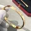 Pulseira de pulseira de parafuso designer de pulseira moda moda de luxo judeu titânio aço de 18k diamante banhado a ouro para mulher homem unhas pulseiras prateadas designer clássico