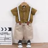 Kläder set baby pojke sommarkläder koreanska solida korta ärmskjortor overaller två stycken träning för barn pojkar designer kostymer kläder set