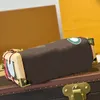 Box Tote Bag designer väskor fyrkantig stamväska crossbody påse smycken mjuk låda handväskor handväskor gamla blommor bokstav stämpel dekorera guld metall axel väskor koppling plånbok