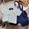 衣料品セット西部の男の子ブティック2024夏のファッションターンダウンカラーペルレイド半袖シャツとオーバーオールボーイの衣装セット