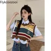 Blouses pour femmes flykcoozooi rétro à manches courtes rayées Shirts décontractés en vrac imprimées silovers tricotées 2024 Vêtements féminins
