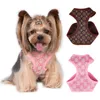 Coloque de cão de grife de cães conjunto clássico jacquard letras sted-in cães cães arneses de malha de ar macio para cães pequenos cães gatos de chá cachorros shih tzu poodle marrom s b89