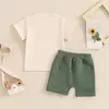 Ensembles de vêtements Toddler Baby Boy Tenue d'été Tracteur Imprimé T-shirt à manches courtes et shorts Set Farm Style Clothes pour Little Kid