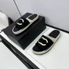 Najnowsze damskie płaskie kapcie płótno Wysokiej jakości oryginalne skórzane espadrille sandały modne marka buty designerskie buty na plaży słomka rybaków