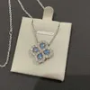 Designers Jewelry HW Light Pendant Necklaces V Gold High Version New Four Leaf Grass Full Diamond HW Sea Blue Necklace Womens 925 Non Fading Instagram High Sense