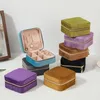 Velvet Jewelry Box for Women Brincos de anel de colar para mulheres Travel Travel Zipper portátil Caixa de armazenamento de jóias quadradas 240430